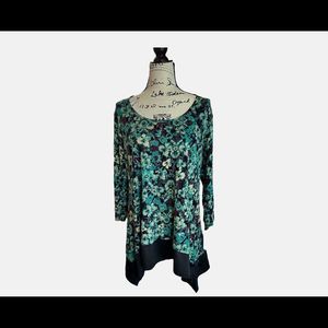 COMPLETELY ME Tunic By LIZ LANGE NWT